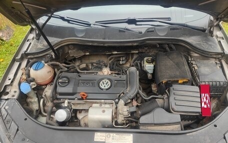 Volkswagen Passat B7, 2011 год, 900 000 рублей, 11 фотография