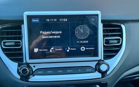 Hyundai Solaris II рестайлинг, 2021 год, 1 800 000 рублей, 9 фотография