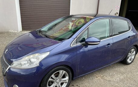 Peugeot 208 II, 2013 год, 649 000 рублей, 8 фотография