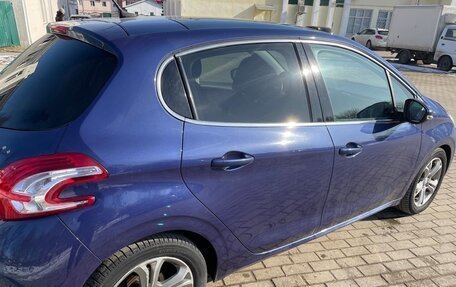 Peugeot 208 II, 2013 год, 649 000 рублей, 15 фотография