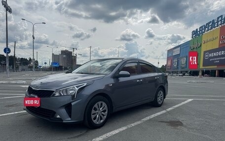 KIA Rio IV, 2021 год, 1 700 000 рублей, 1 фотография