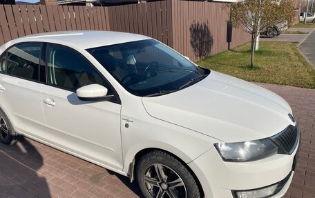 Skoda Rapid I, 2015 год, 650 000 рублей, 7 фотография