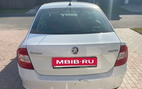 Skoda Rapid I, 2015 год, 650 000 рублей, 4 фотография