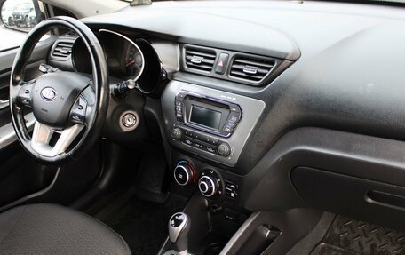 KIA Rio III рестайлинг, 2014 год, 1 089 000 рублей, 18 фотография