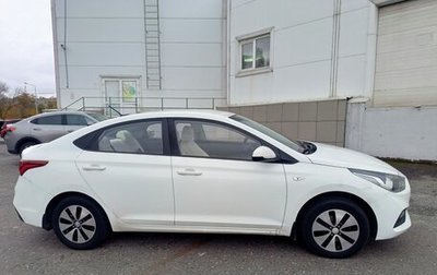Hyundai Solaris II рестайлинг, 2017 год, 1 300 000 рублей, 1 фотография