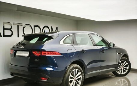 Jaguar F-Pace, 2016 год, 2 200 000 рублей, 3 фотография