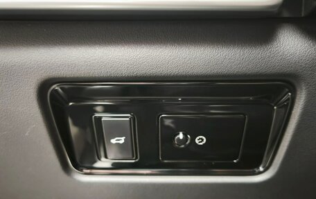 Jaguar F-Pace, 2016 год, 2 200 000 рублей, 10 фотография