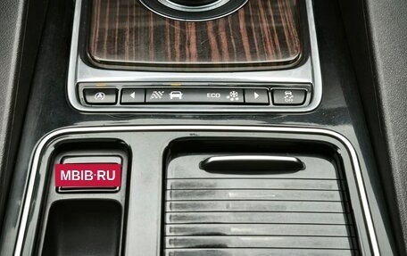 Jaguar F-Pace, 2016 год, 2 200 000 рублей, 21 фотография