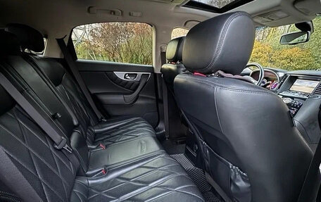 Infiniti FX II, 2009 год, 1 400 000 рублей, 31 фотография