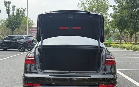 Audi A8, 2022 год, 5 650 147 рублей, 9 фотография