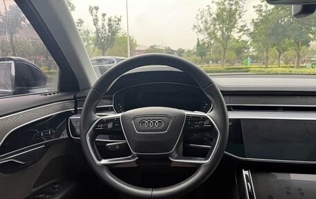Audi A8, 2022 год, 5 650 147 рублей, 12 фотография