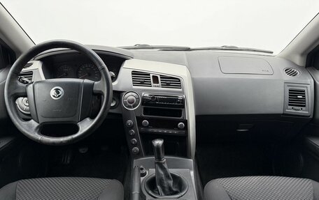SsangYong Kyron I, 2011 год, 955 000 рублей, 12 фотография
