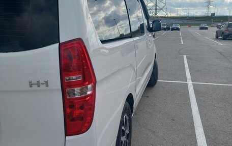 Hyundai H-1 II рестайлинг, 2019 год, 3 900 000 рублей, 7 фотография