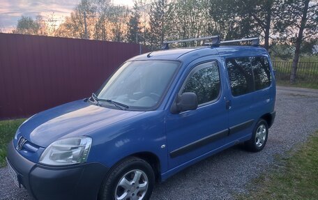 Peugeot Partner II рестайлинг 2, 2011 год, 500 000 рублей, 1 фотография