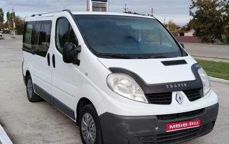 Renault Trafic, 2007 год, 1 350 000 рублей, 1 фотография