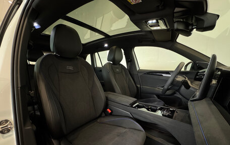 Volkswagen Tiguan, 2025 год, 5 350 000 рублей, 30 фотография