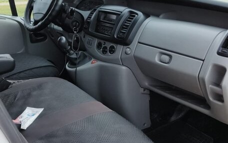 Renault Trafic, 2007 год, 1 350 000 рублей, 8 фотография