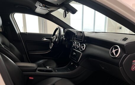 Mercedes-Benz A-Класс, 2014 год, 1 090 000 рублей, 33 фотография