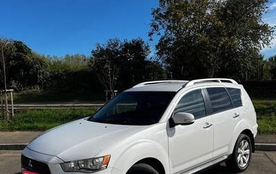 Mitsubishi Outlander III рестайлинг 3, 2010 год, 1 фотография