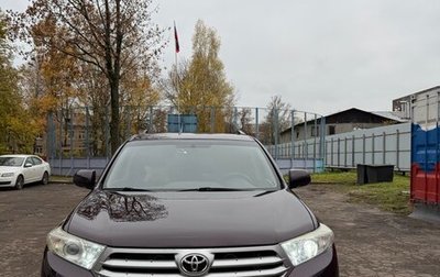 Toyota Highlander III, 2011 год, 2 050 000 рублей, 1 фотография