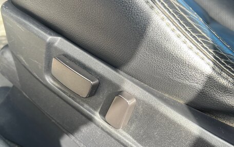 Mitsubishi Outlander III рестайлинг 3, 2010 год, 12 фотография