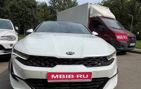 KIA K5, 2021 год, 2 700 000 рублей, 2 фотография
