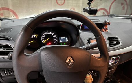 Renault Fluence I, 2011 год, 750 000 рублей, 10 фотография