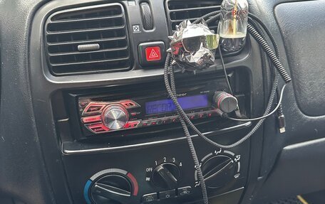 Mitsubishi Space Star I рестайлинг, 2003 год, 360 000 рублей, 11 фотография