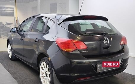 Opel Astra J, 2011 год, 525 000 рублей, 8 фотография