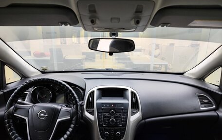 Opel Astra J, 2011 год, 525 000 рублей, 17 фотография