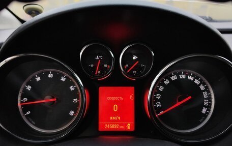 Opel Astra J, 2011 год, 525 000 рублей, 16 фотография