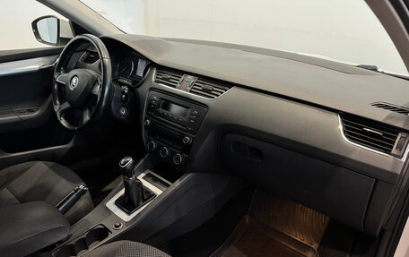 Skoda Octavia, 2013 год, 1 000 000 рублей, 19 фотография