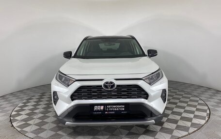 Toyota RAV4, 2021 год, 3 590 000 рублей, 2 фотография