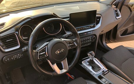 KIA cee'd III, 2019 год, 1 800 000 рублей, 12 фотография