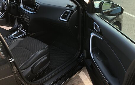 KIA cee'd III, 2019 год, 1 800 000 рублей, 18 фотография