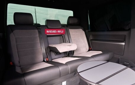 Volkswagen Multivan T6 рестайлинг, 2020 год, 9 500 000 рублей, 11 фотография