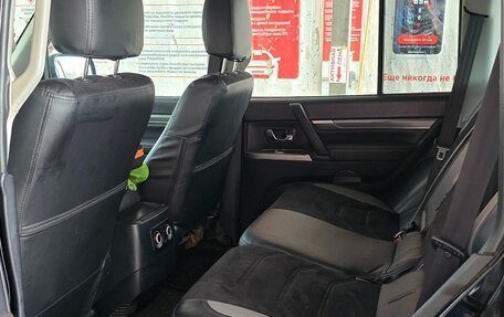 Mitsubishi Pajero IV, 2012 год, 1 740 000 рублей, 7 фотография