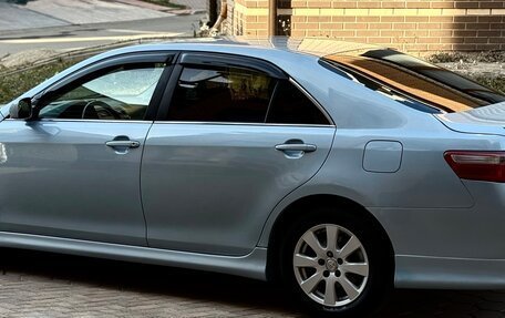 Toyota Camry, 2007 год, 800 000 рублей, 3 фотография