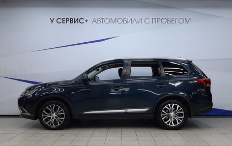 Mitsubishi Outlander III рестайлинг 3, 2018 год, 1 670 000 рублей, 2 фотография