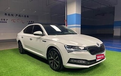 Skoda Superb III рестайлинг, 2022 год, 1 529 000 рублей, 1 фотография