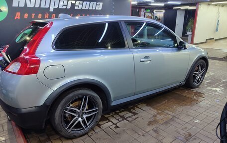 Volvo C30 I рестайлинг, 2007 год, 750 000 рублей, 4 фотография