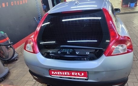 Volvo C30 I рестайлинг, 2007 год, 750 000 рублей, 5 фотография