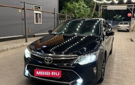 Toyota Camry, 2017 год, 2 200 000 рублей, 20 фотография