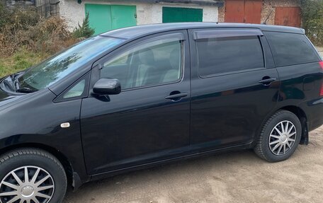 Toyota Wish II, 2003 год, 830 000 рублей, 6 фотография