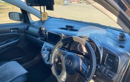 Toyota Wish II, 2003 год, 830 000 рублей, 11 фотография
