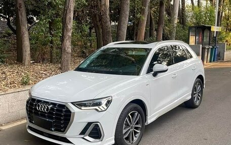 Audi Q3, 2022 год, 2 350 000 рублей, 3 фотография