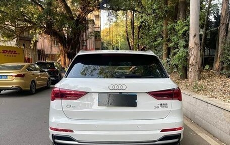 Audi Q3, 2022 год, 2 350 000 рублей, 6 фотография