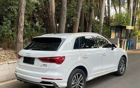 Audi Q3, 2022 год, 2 350 000 рублей, 8 фотография