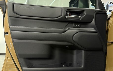 Toyota Land Cruiser Prado, 2024 год, 8 500 000 рублей, 12 фотография