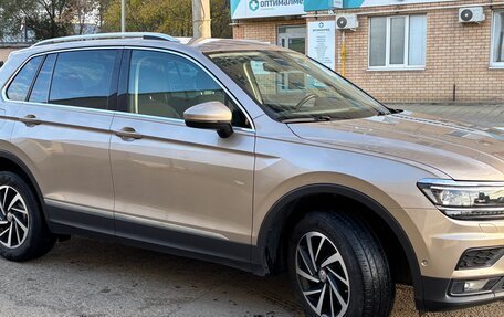 Volkswagen Tiguan II, 2018 год, 2 900 000 рублей, 9 фотография